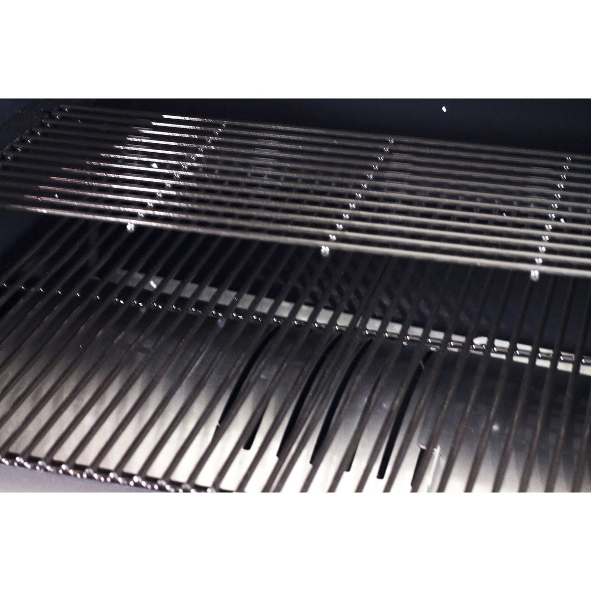 700 Sq. In. Wood Pellet Grill with Flame Broiler