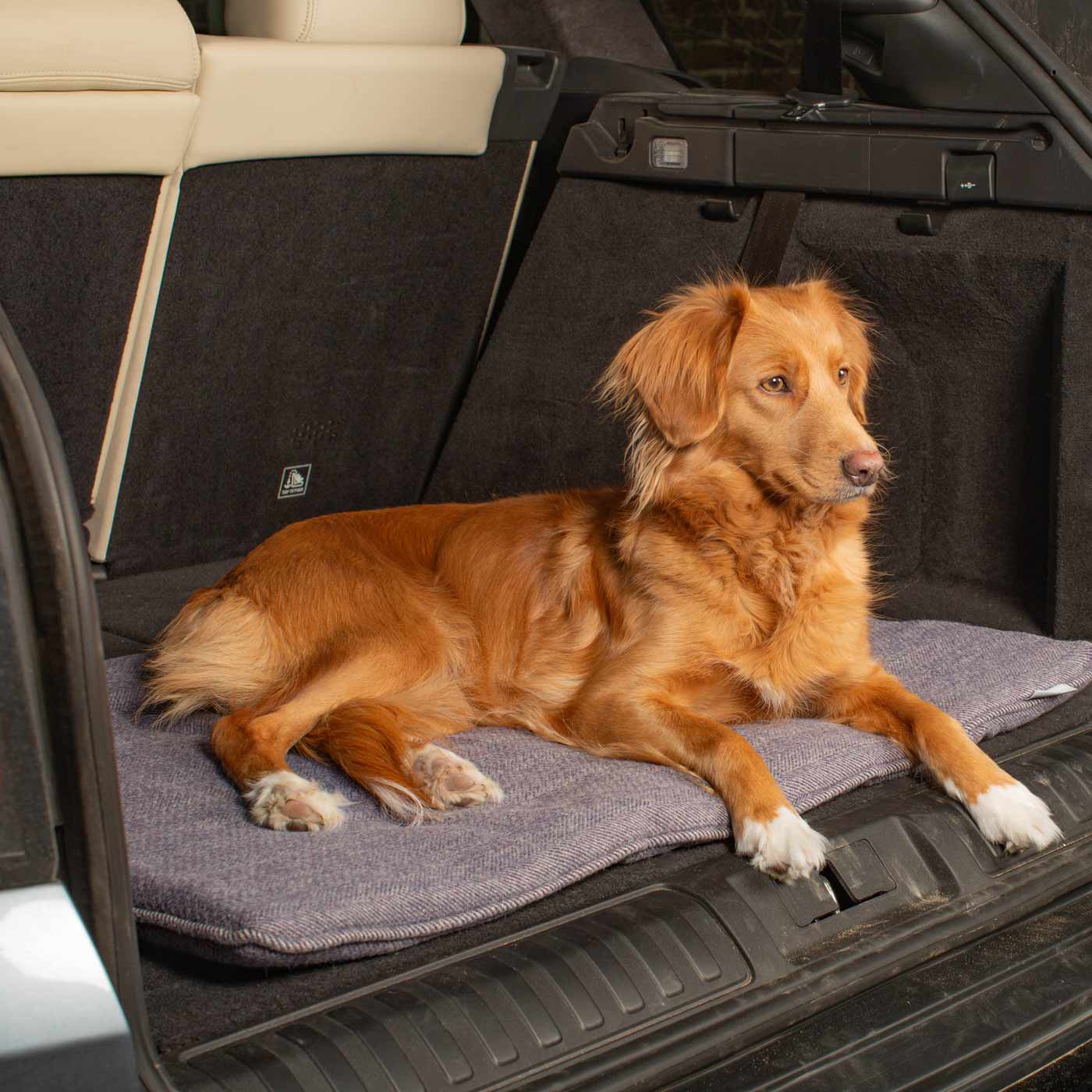 Travel Mat in Oxford Herringbone Tweed