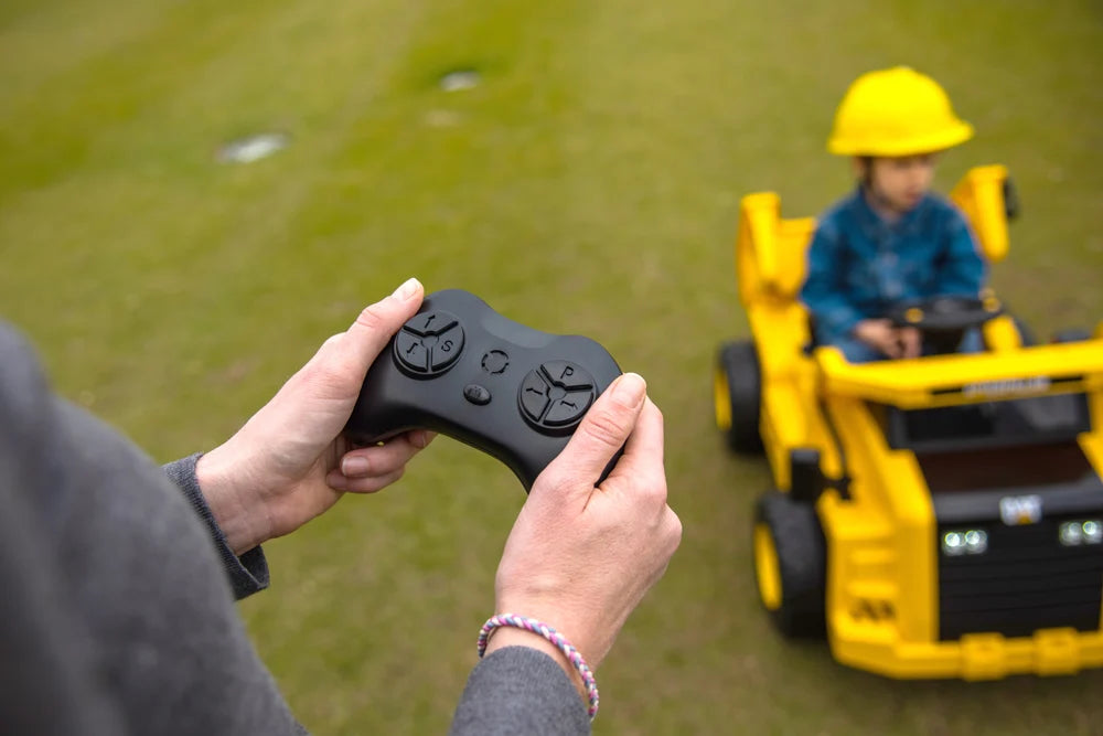 2026 CAT Dump Truck 12V Kids Ride On with Remote Control, Working Shovel & Realistic Construction Sounds With RC