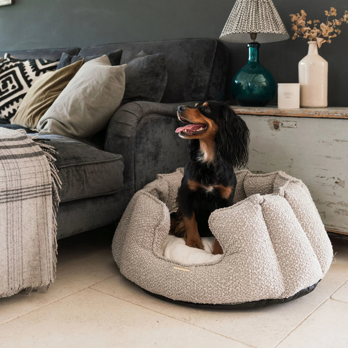 High Wall Bed For Dogs in Bouclé