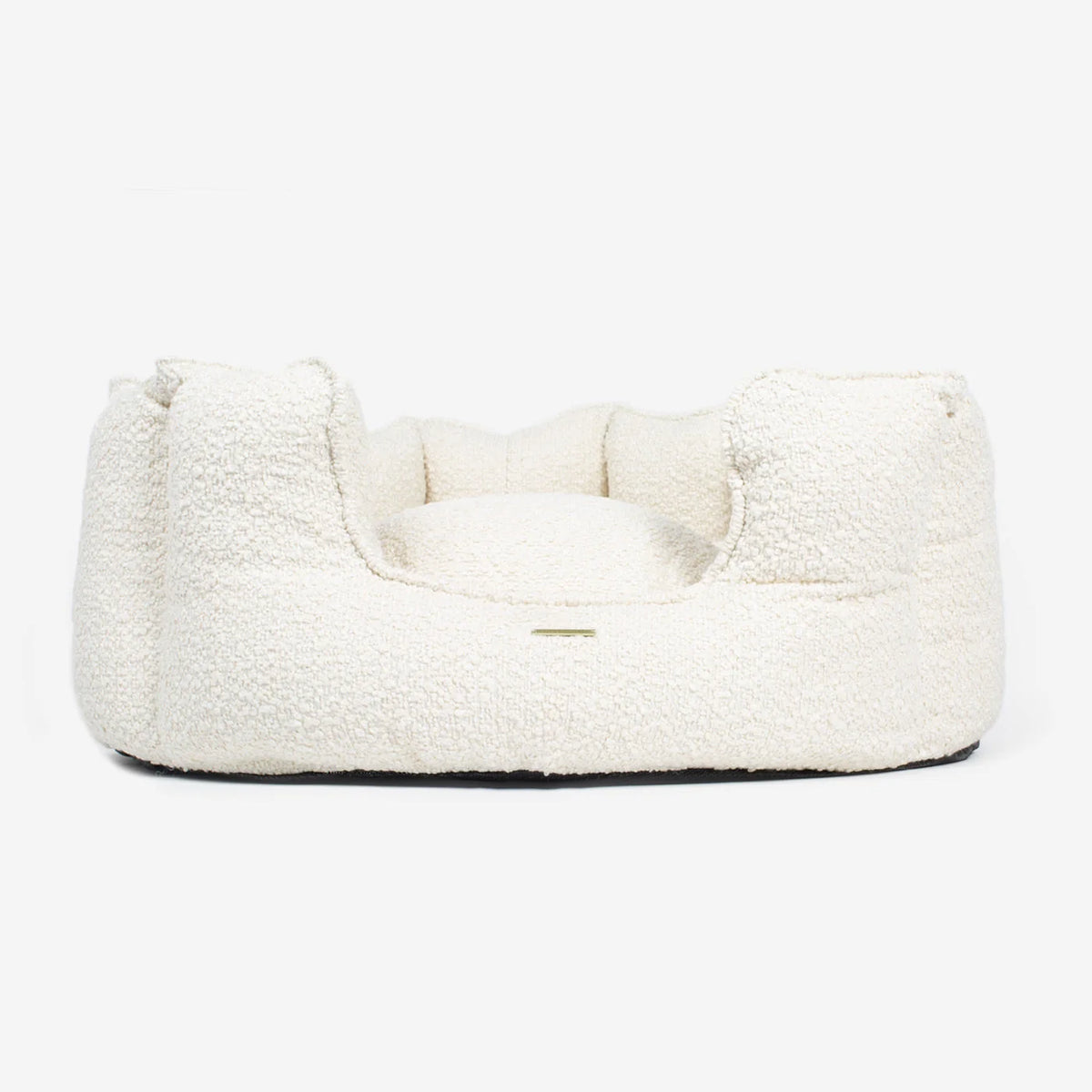 High Wall Bed For Dogs in Bouclé