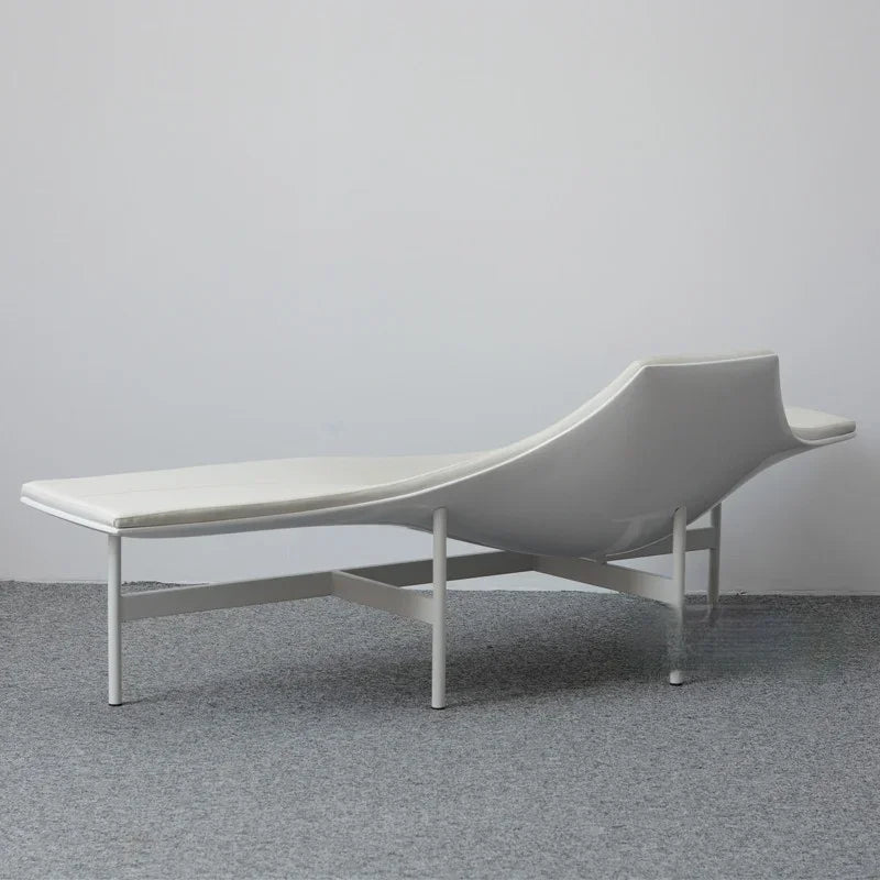 Terminal 1 Chaise Accent