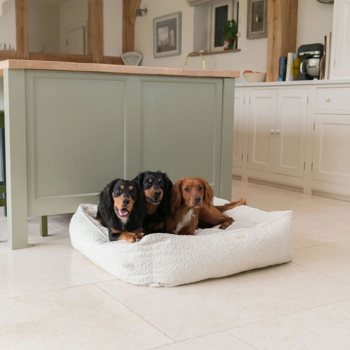 Box Bed For Dogs in Bouclé