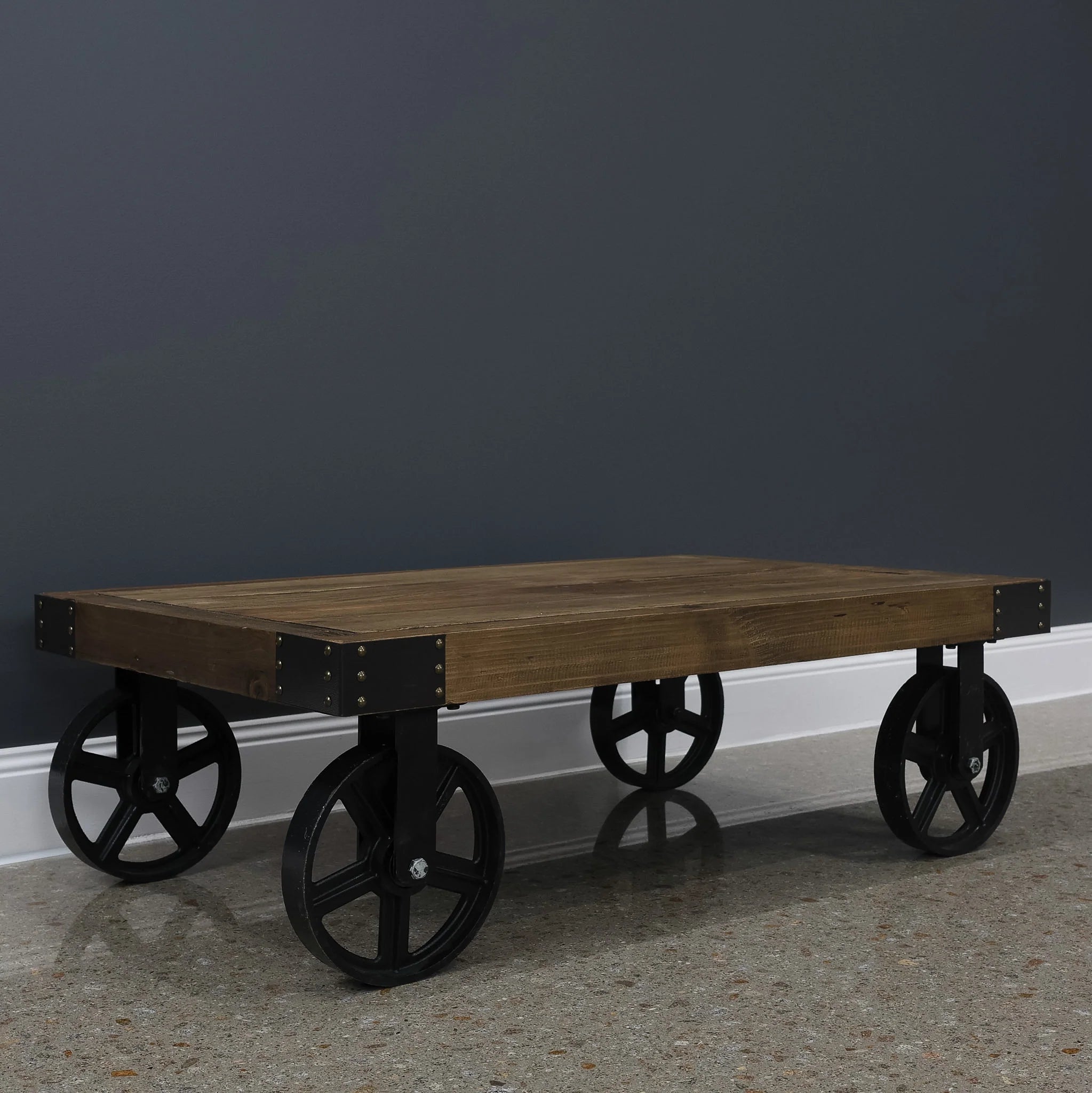 Hagrid Coffee Table w/ 4 Wheels