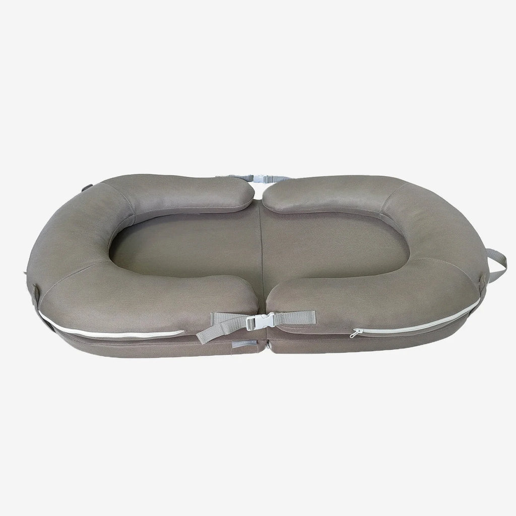 The Ultimate Capsule Travel Bed
