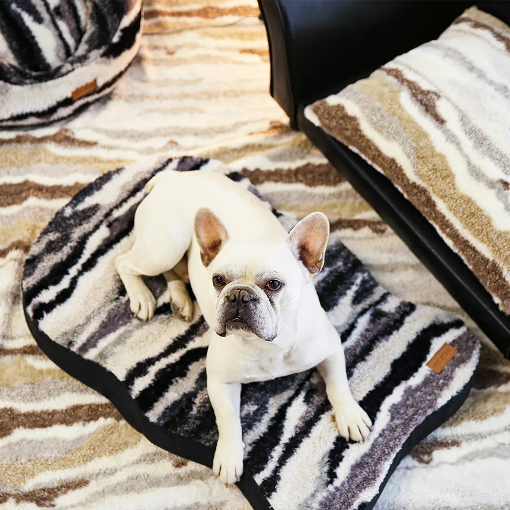 Washable Chenille Pet Bed Large Cushion Dog Bed