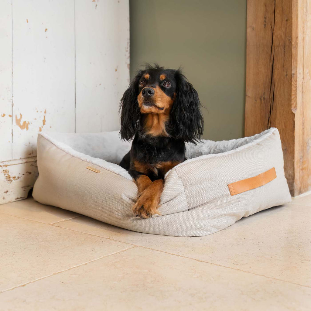 Box Bed in Linen