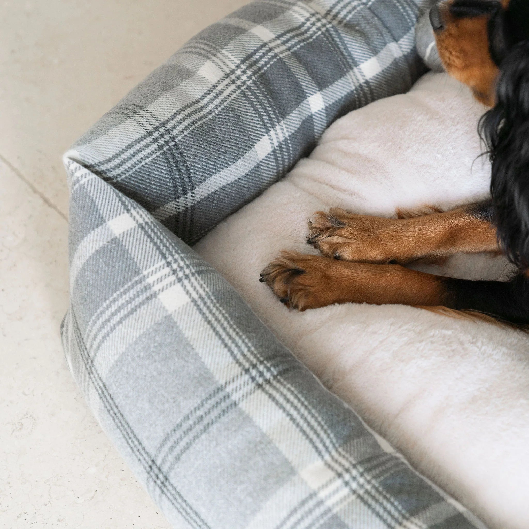 Box Bed For Dogs in Balmoral Tweed