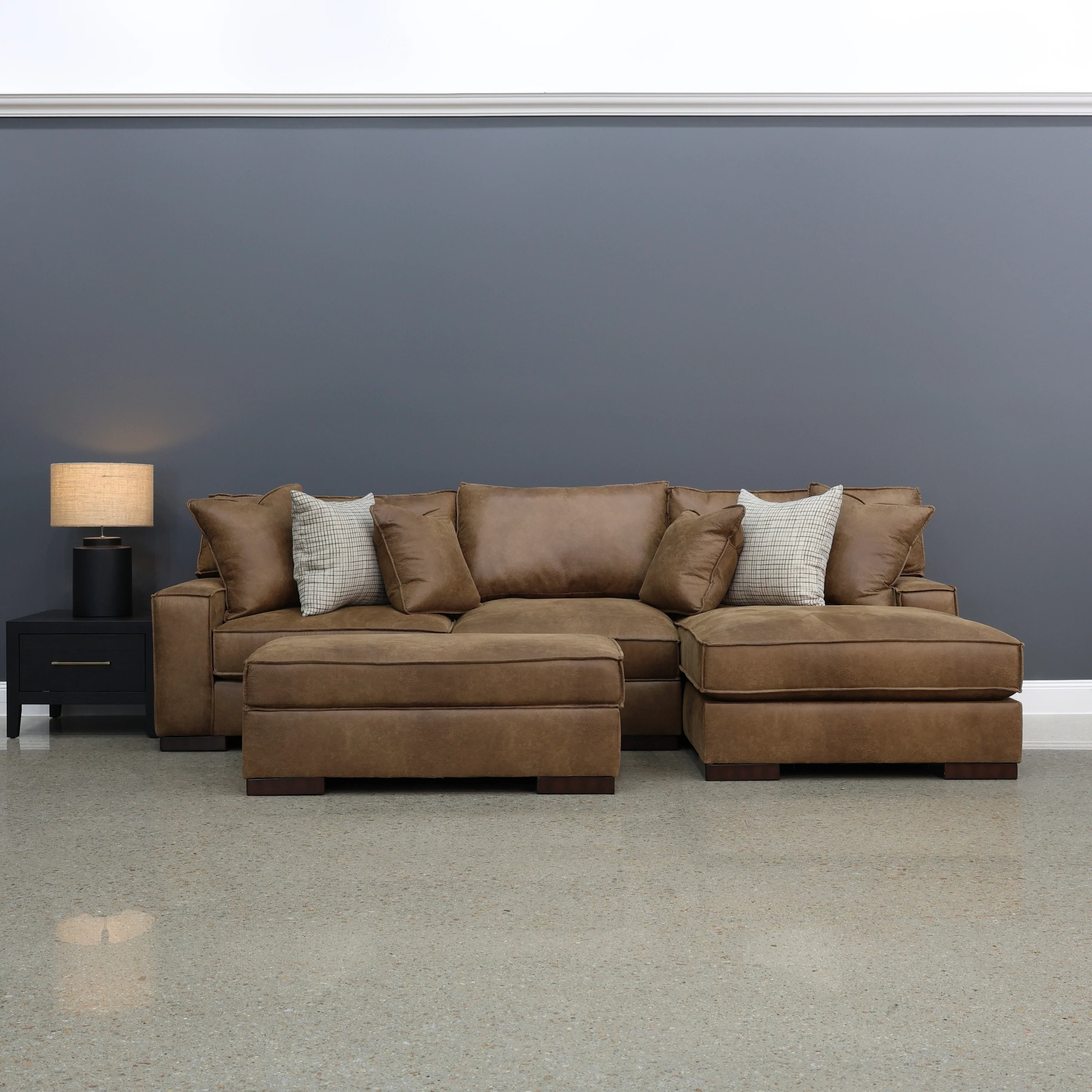 Gembrook RHF Sofa Chaise Tan Leather Air