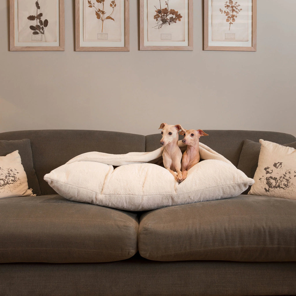 Bed in Calming Anti Anxiety Cream Faux Fur