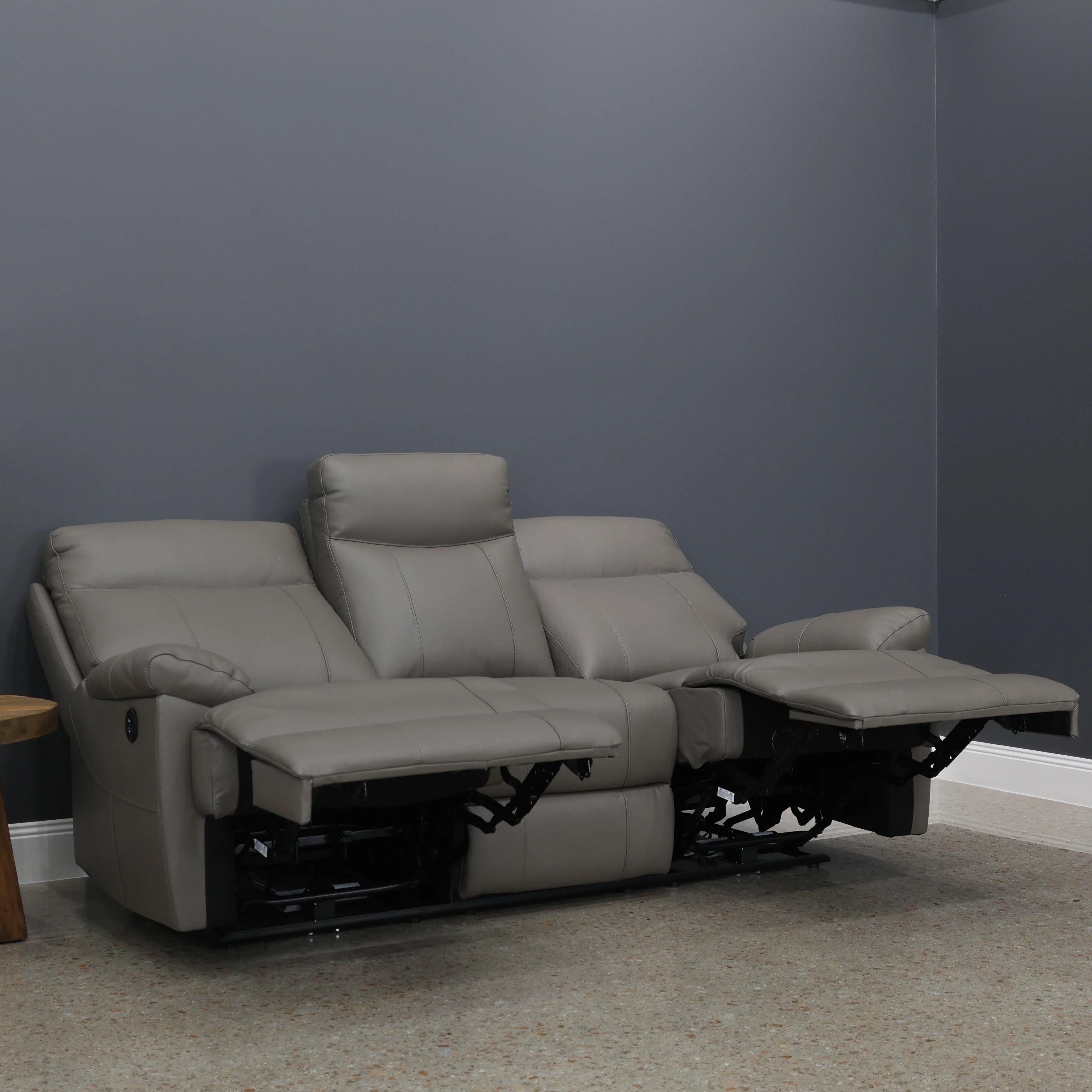 Seymour Electric Sofa Mocha Leather