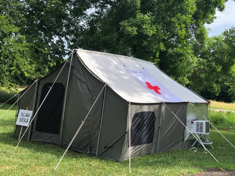 Cabin Lodge Tent with Stove Jack