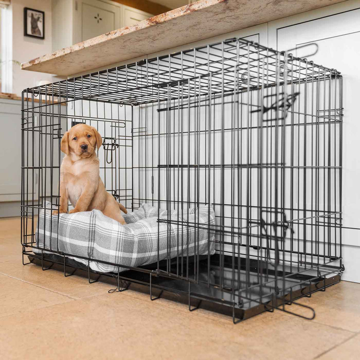 Cozy & Calming Puppy Cage Bed in Balmoral Tweed