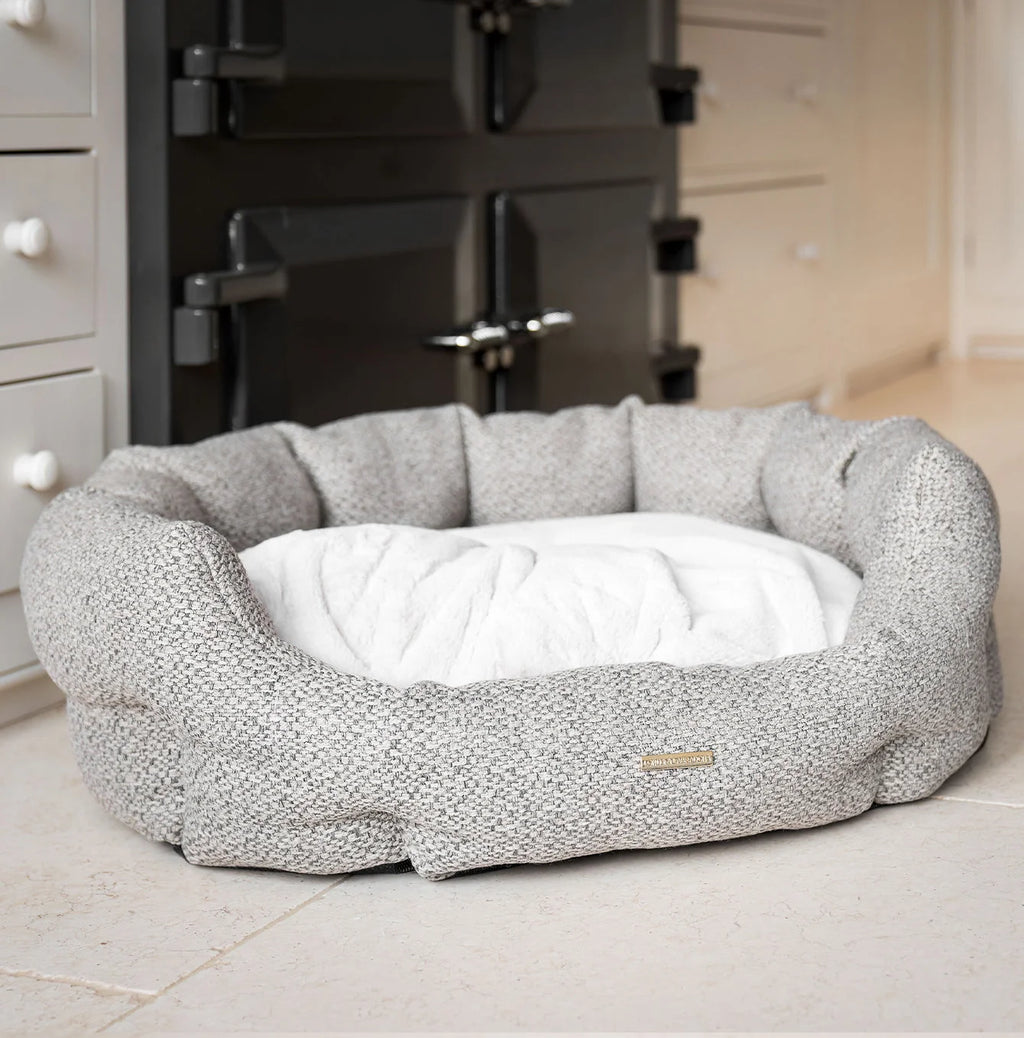 Oval Bed in Pebble
