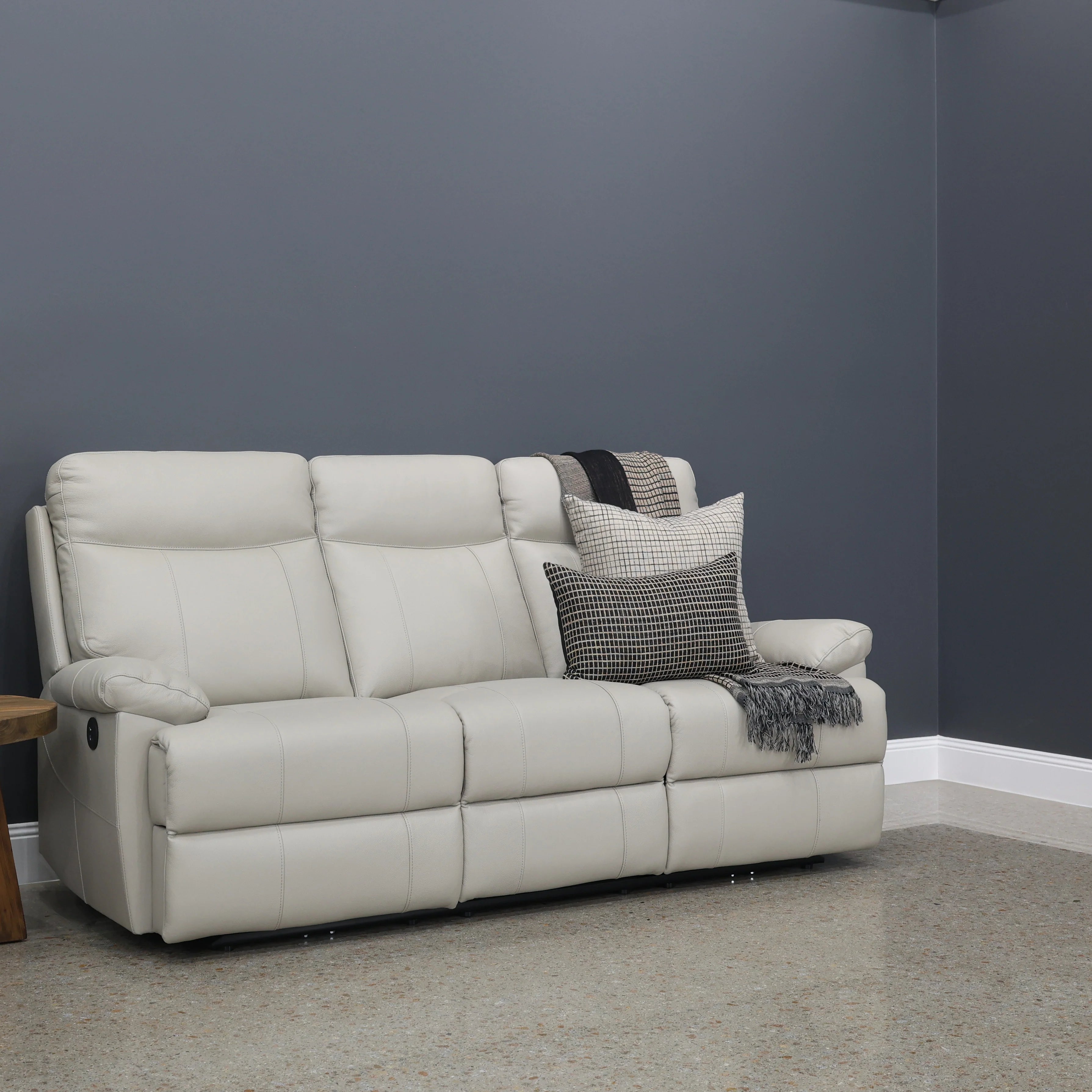 Seymour Electric Sofa Light Grey Leather