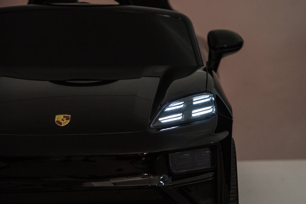 Licensed 24V Porsche Macan Turbo EV Kids Ride On One Seater cars, Rubber Tires, Leather Seat, with RC