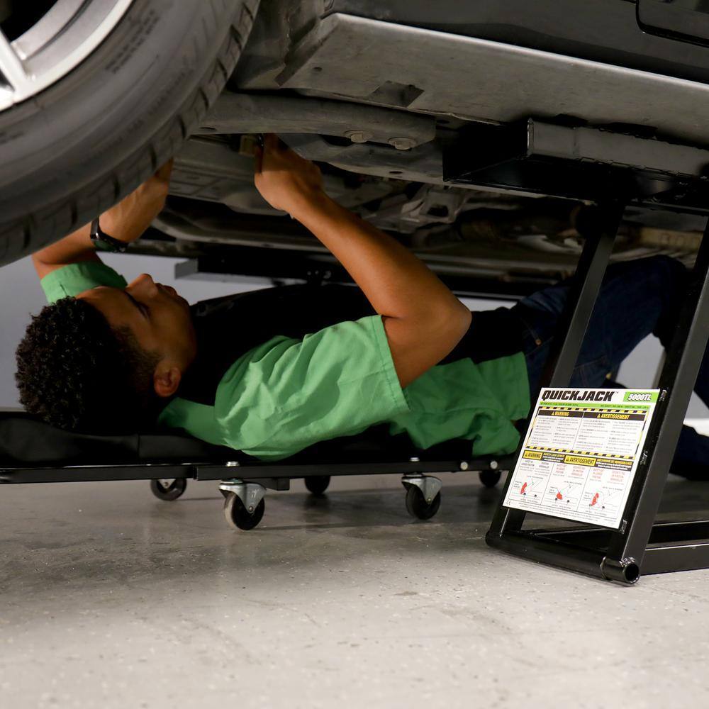 7,000-Lb. Portable Car Lift for Trucks and SUVs