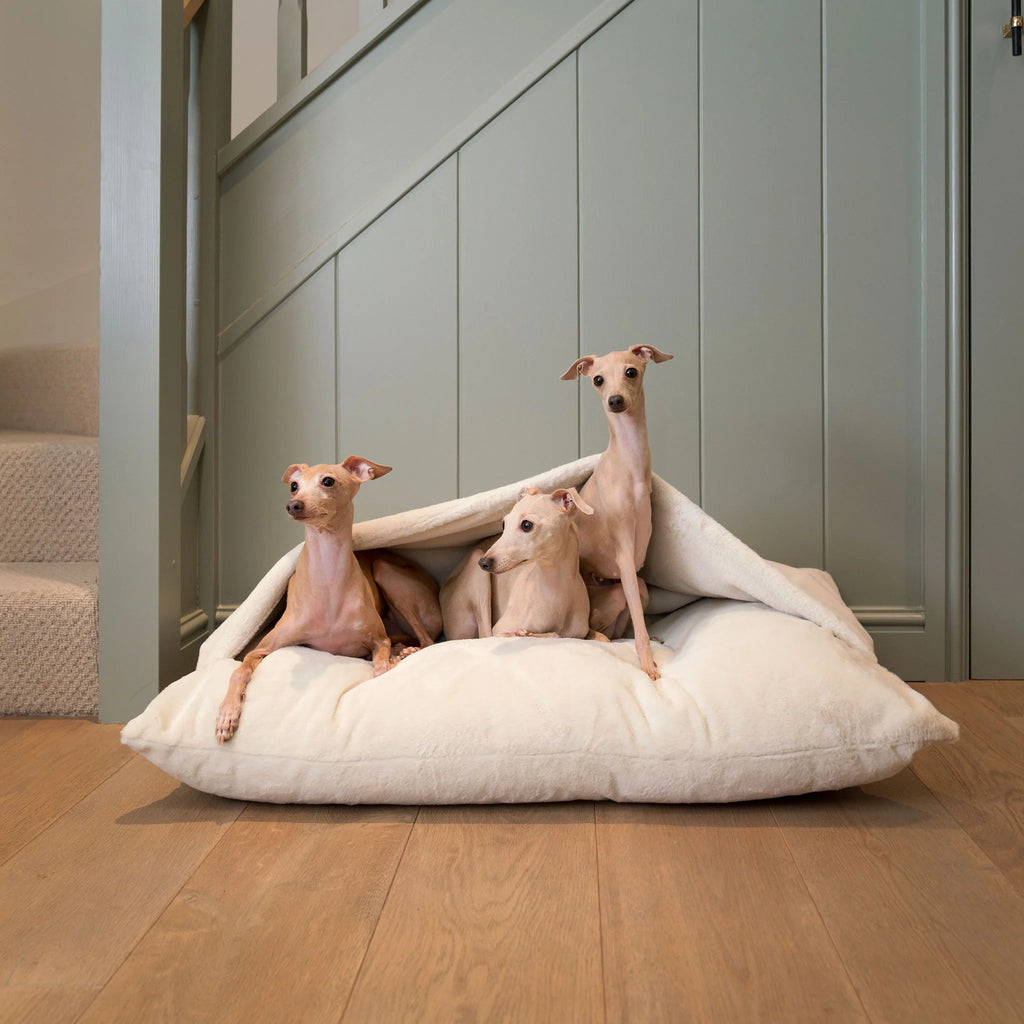 Bed in Calming Anti Anxiety Cream Faux Fur