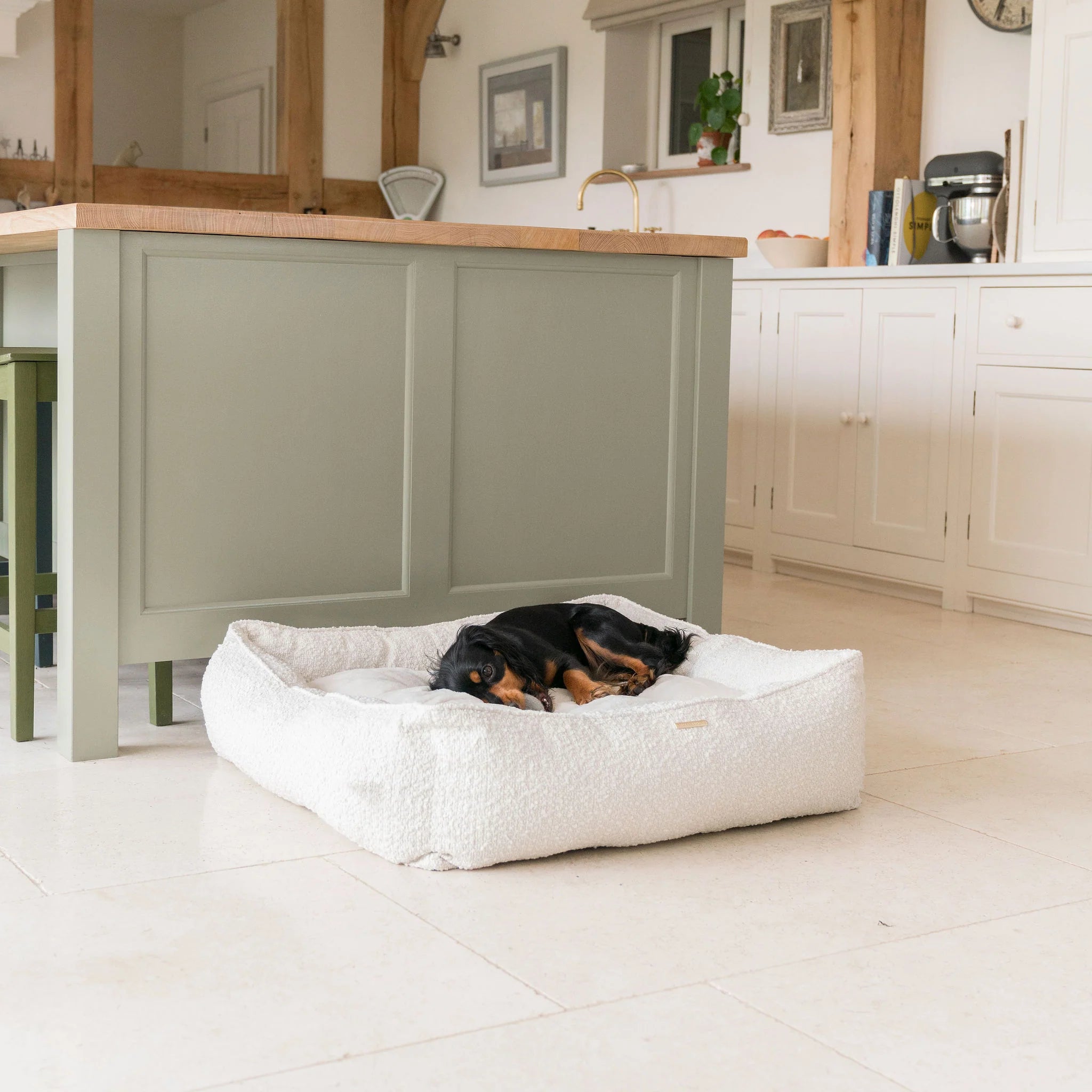 Box Bed For Dogs in Bouclé