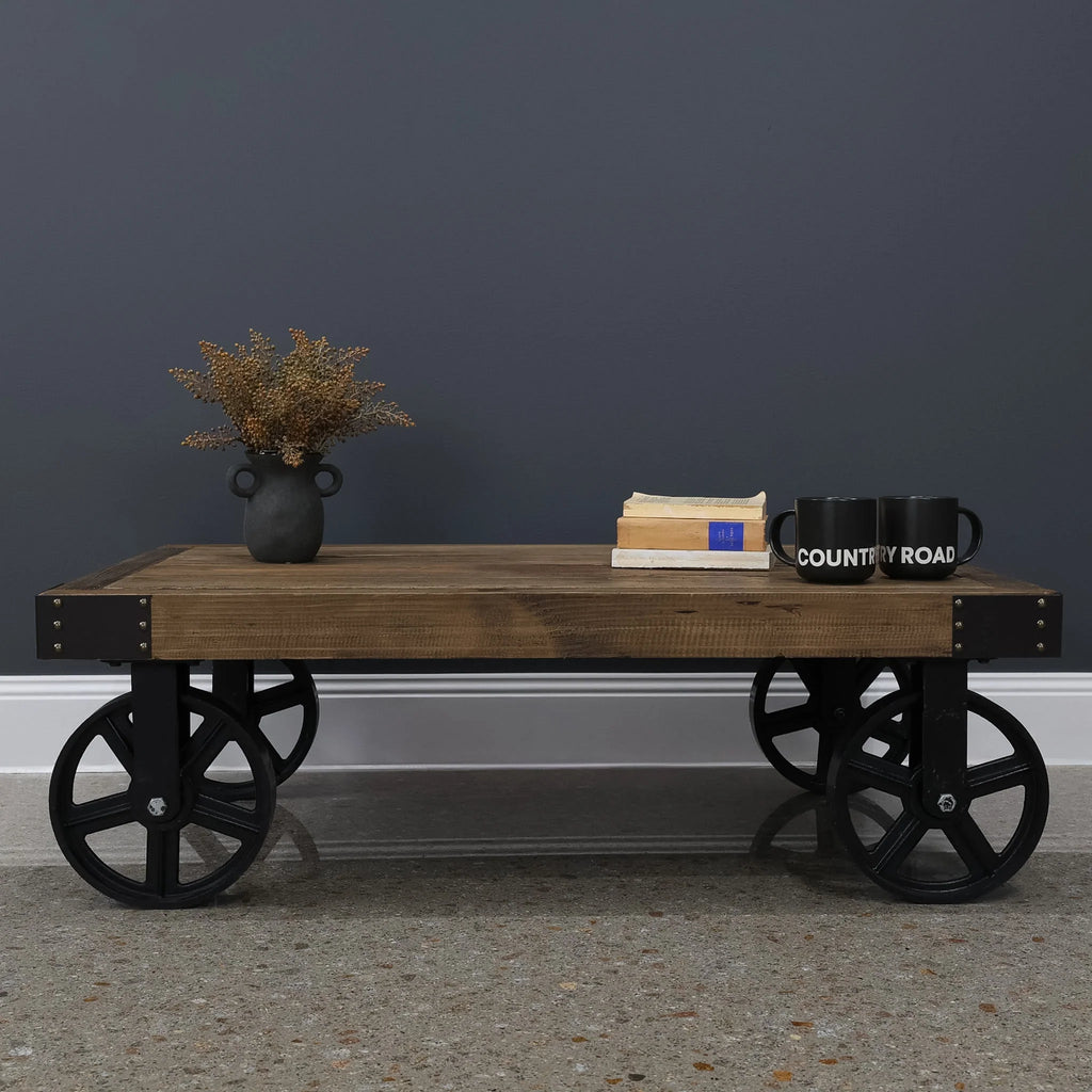 Hagrid Coffee Table w/ 4 Wheels