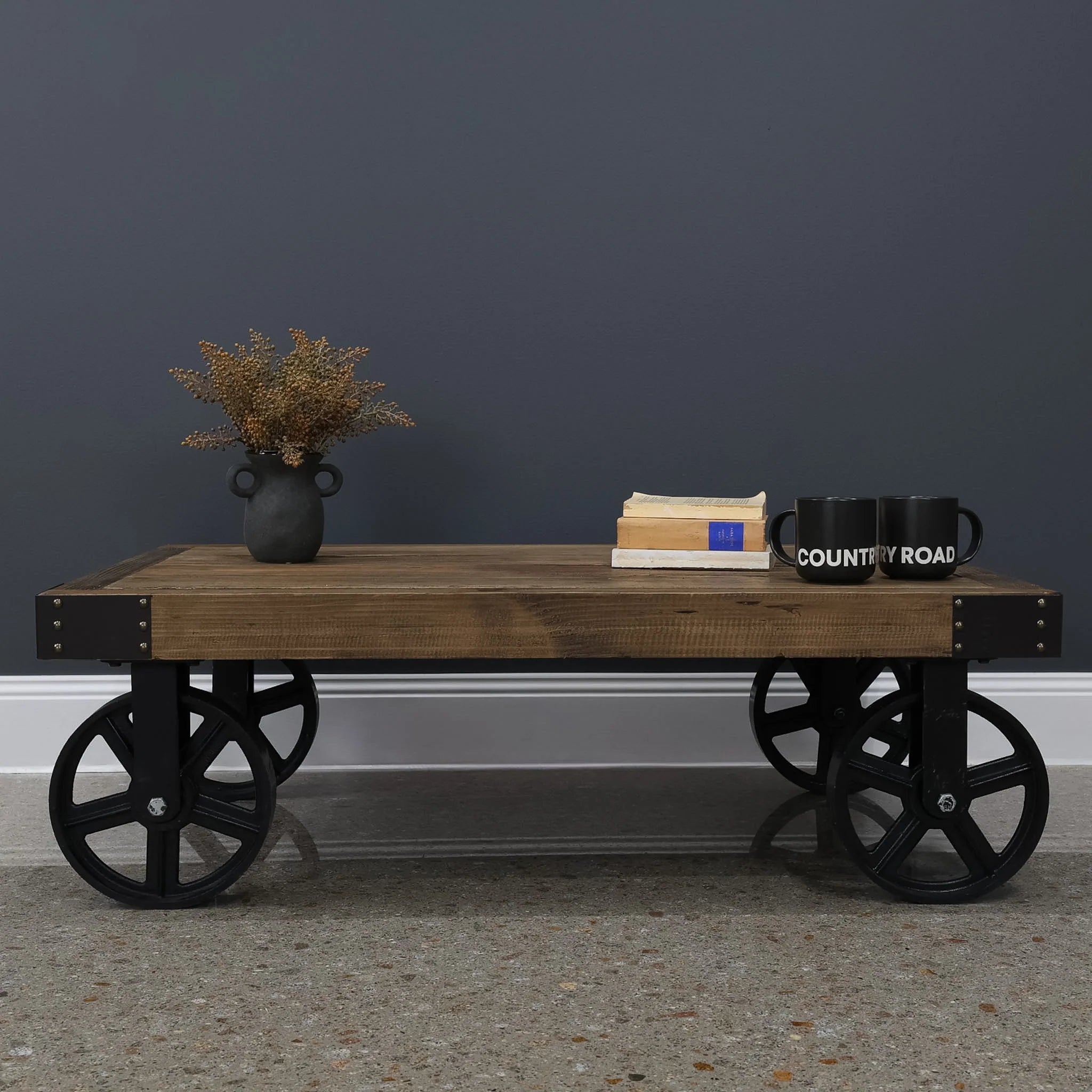 Hagrid Coffee Table w/ 4 Wheels