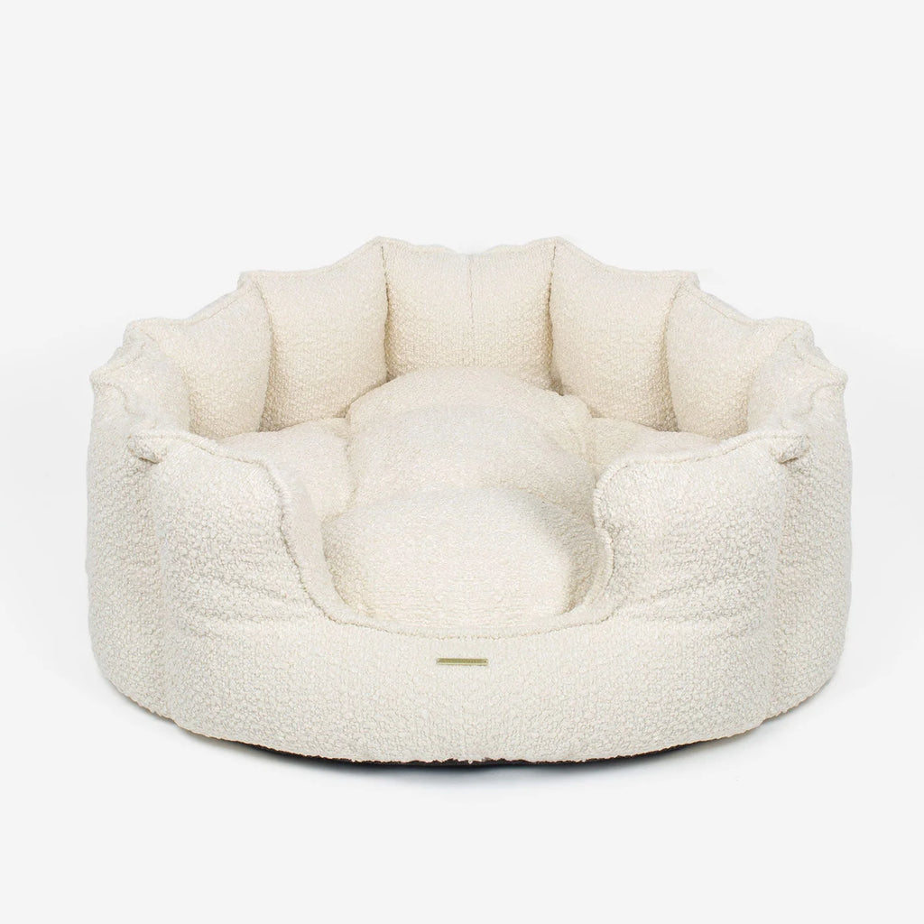 High Wall Bed For Dogs in Bouclé