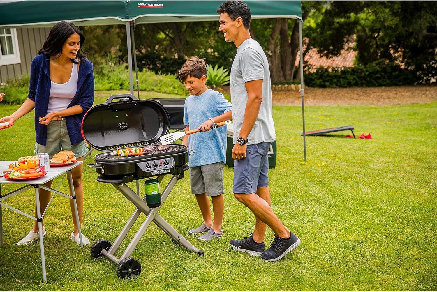 Portable Stand-Up Propane Grill with 3 Adjustable Burners, Push-Button Ignition and 20,000 BTU