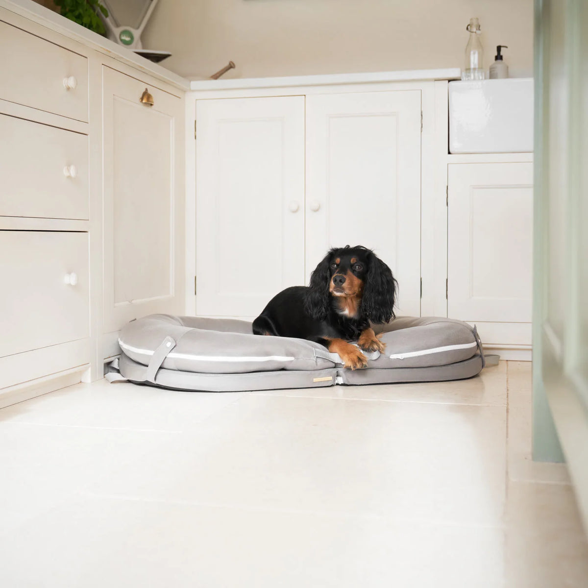 The Ultimate Capsule Travel Bed