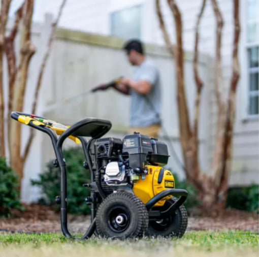 3400 PSI 2.5 GPM Cold Water Gas Pressure Washer