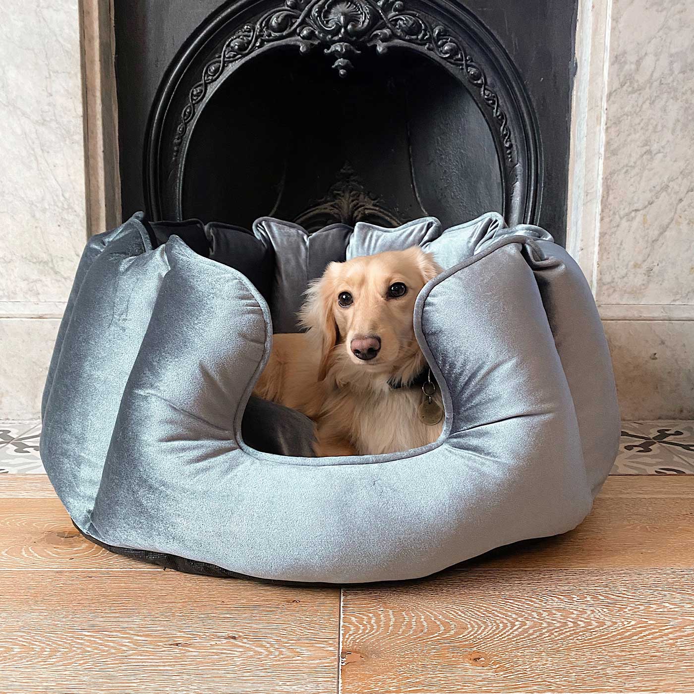 High Wall Bed For Dogs in Velvet
