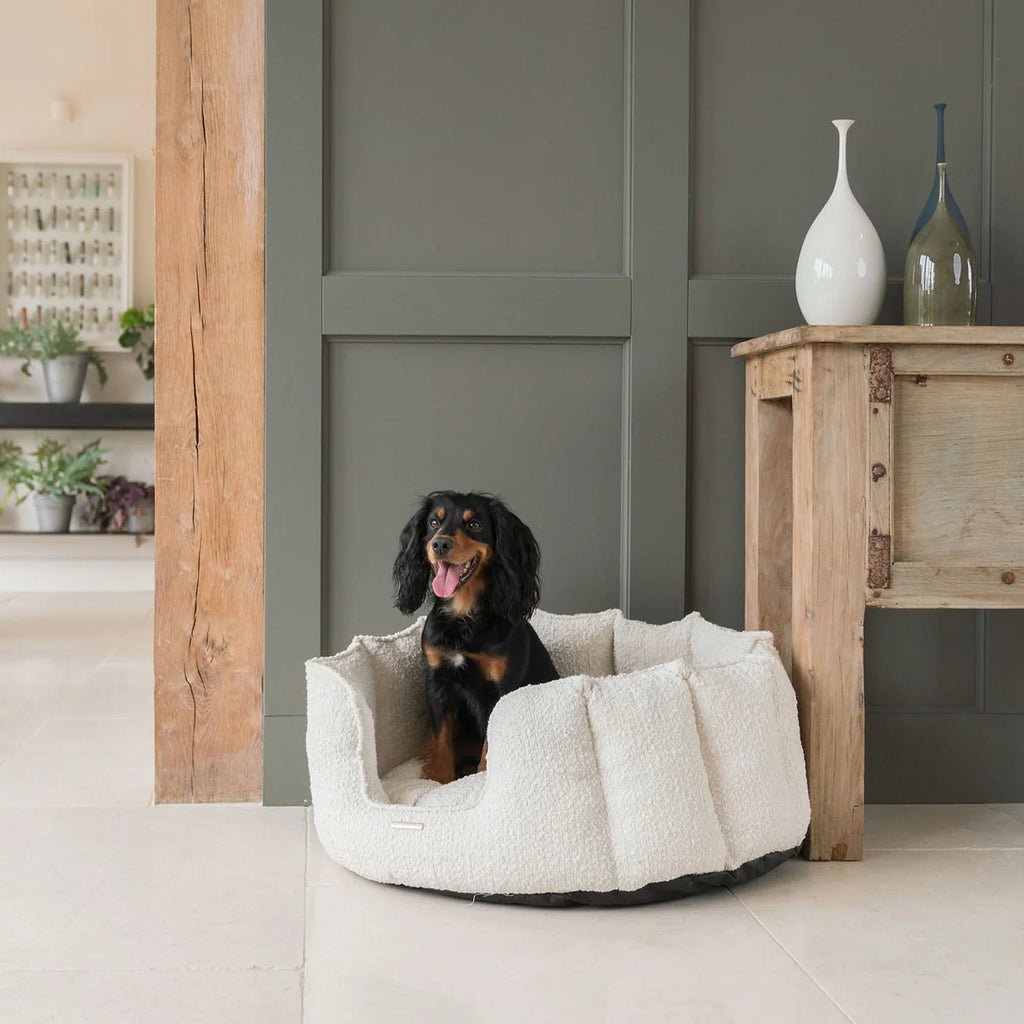 High Wall Bed For Dogs in Bouclé